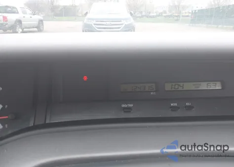 2002 Toyota Avalon Xl from USA, damaged, VIN 4T1BF28B02U200974